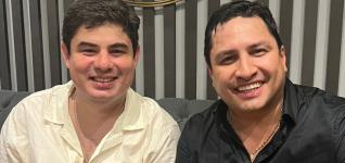 Julión Álvarez y Alfredo Olivas