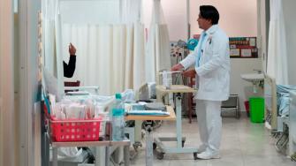 La cifra de fallecidos por el descarrilamiento del Tren Interoceánico en Oaxaca subió a 14 tras la muerte de Hilda Alcántara, una mujer de 73 años que permanecía en terapia intensiva desde el accidente ocurrido el 28 de diciembre.