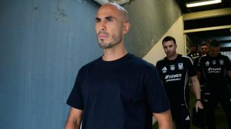 Leyenda del futbol mexicano arremete contra Guido Pizarro
