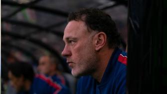 Gabriel Milito muestra desilusión tras la eliminación de Chivas