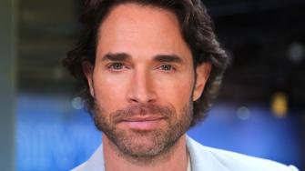 ¿Está enfermo? Sebastián Rulli es captado en un hospital