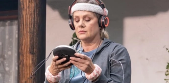 Erika Buenfil es la protagonista de la nueva cinta 'Mamá reinventada'