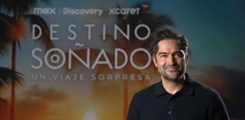 Alfonso Herrera emprende una nueva aventura como conductor de Destino soñado.