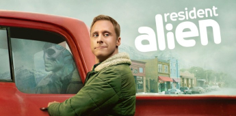 Resident Alien — La serie de ciencia ficción y humor que dice adiós tras cuatro exitosas temporadas