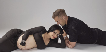 Martha Higareda y Lewis Howes anuncian que esperan gemelos