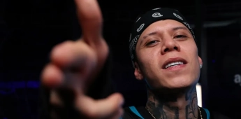 Santa Fe Klan estrena 'Baile cholo'