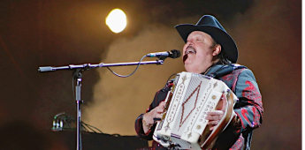 Ramón Ayala es demandado