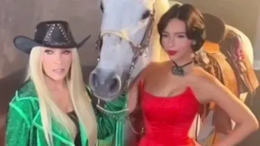 Yuri y Angela Aguilar