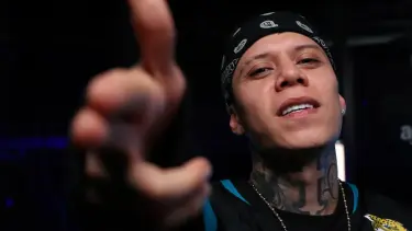 Santa Fe Klan estrena 'Baile cholo'