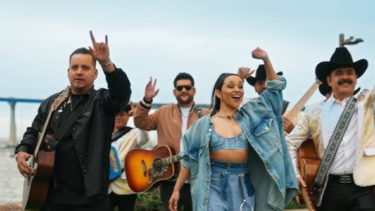 ECHANDO CHISPA: Los Tucanes de Tijuana cantan "La Chona" junto a matisse