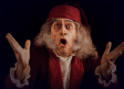 Adal Ramones canta como personaje Scrooge