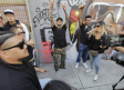 Ozuna causa sensación en calles del Barrio Bravo de Tepito al visitar mural en su honor