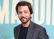 La razón por la que Diego Luna no fue al estreno de 'El beso de la mujer araña'