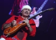 Se revela la razón por la que Carlos Santana tuvo que ser hospitalizado