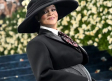 Muy a su estilo, Rihanna revela su tercer embarazo en la MET Gala