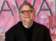 Guillermo del Toro conmueve al revelar la muerte de su hermano durante la entrega de un premio