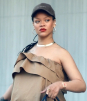 Rihanna luce su pancita en Los Ángeles y eleva su moda maternal