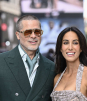 Brad Pitt deslumbra junto a Ines de Ramon en la premiere europea de F1 en Londres