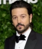 Diego Luna reacciona con humildad a su ausencia en los Emmy 2025
