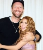 Shakira dedica ‘Antología’ a Chris Martin en pleno concierto y enciende rumores de romance