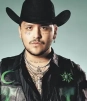 Christian Nodal y sus padres enfrentan demanda de Universal por presunta falsificación de contratos