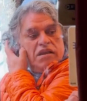 Difunden video en París de hombre con parecido sorprendente a Juan Gabriel, ¿es él o un imitador?