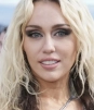 Miley Cyrus reflexiona sobre su paso de estrella infantil a “la primera persona cancelada”