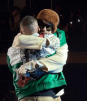 Bad Bunny sorprende al público con J Balvin como invitado especial